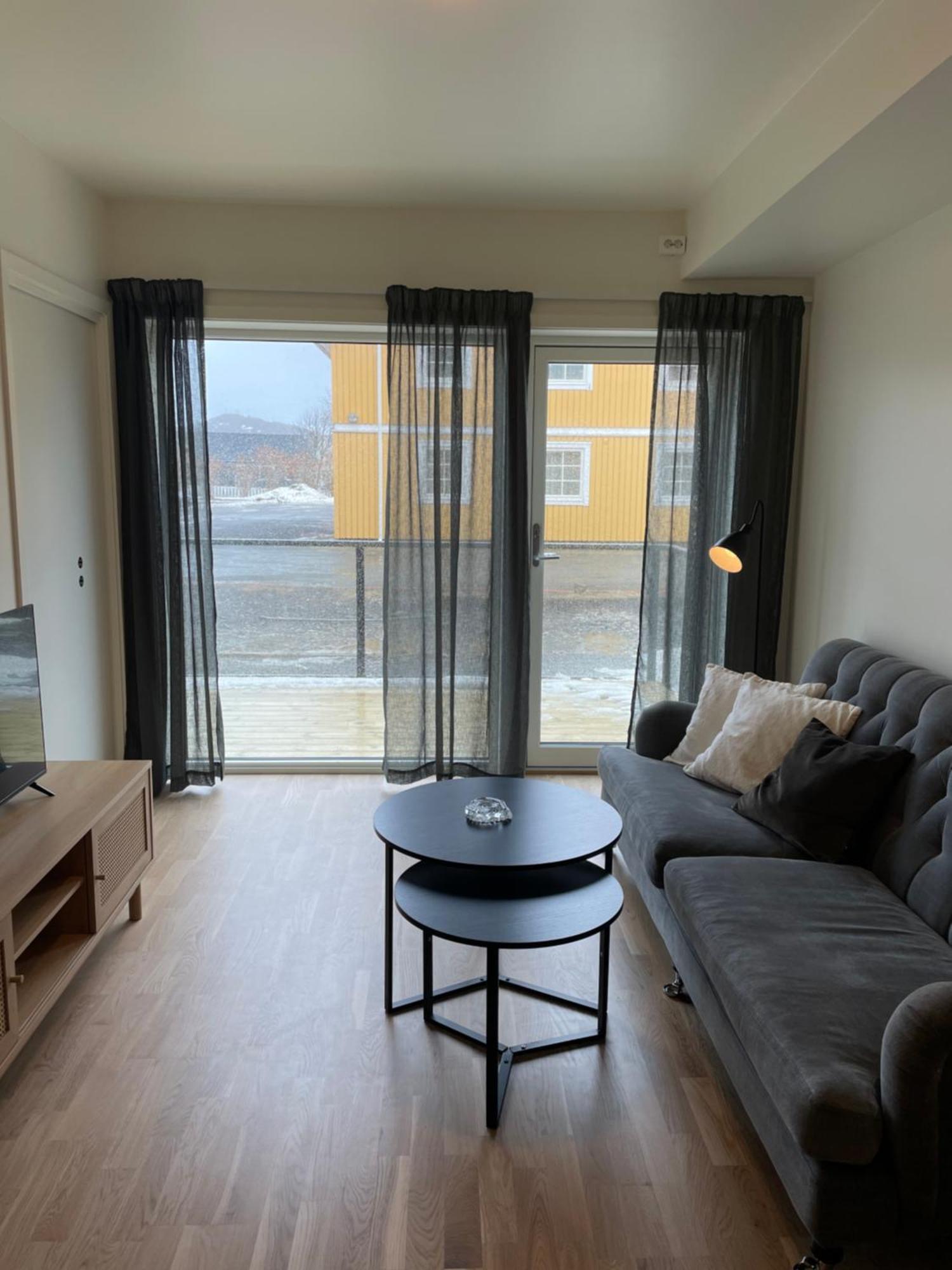 Helt Ny Leilighet Leknes Exterior foto